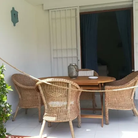 Bonito Bungalow En Planta Baja Apartment Dénia